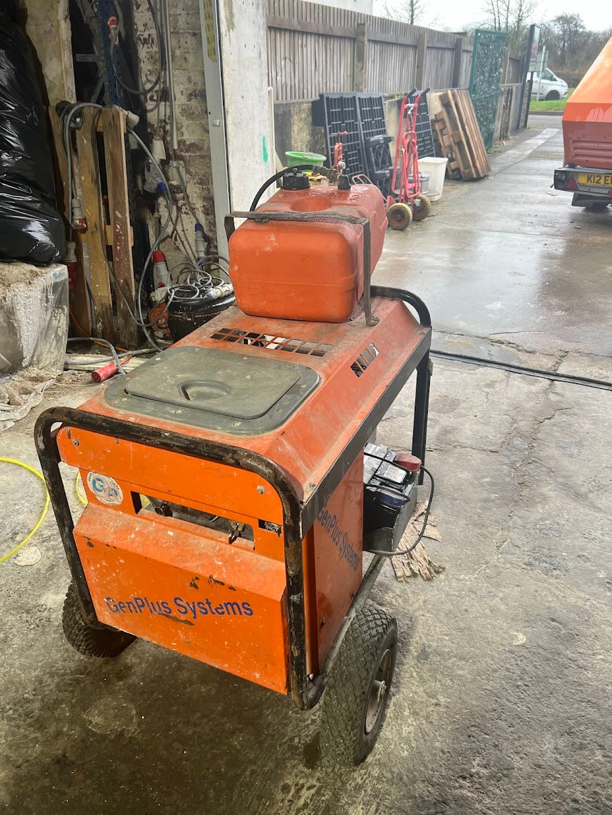 Kohler 15kVA generator control panel and sockets