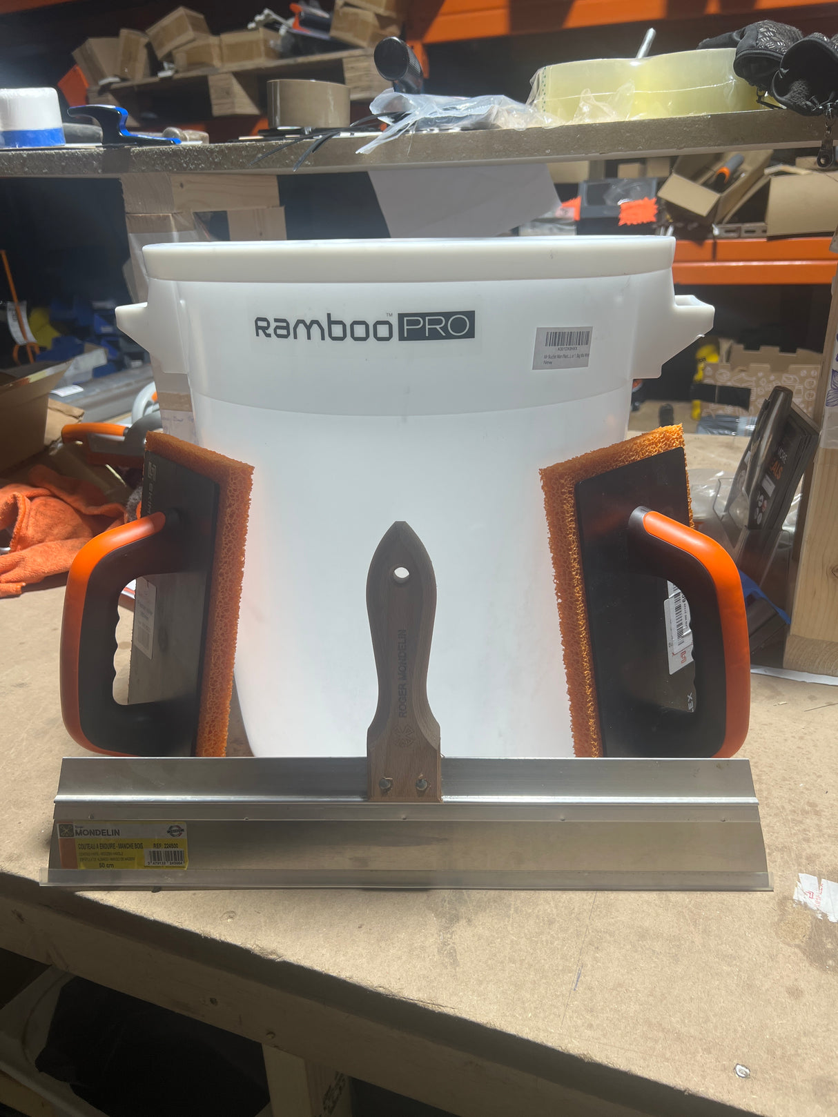 35 ltr mixing bucket 2 sponge floats &spatula