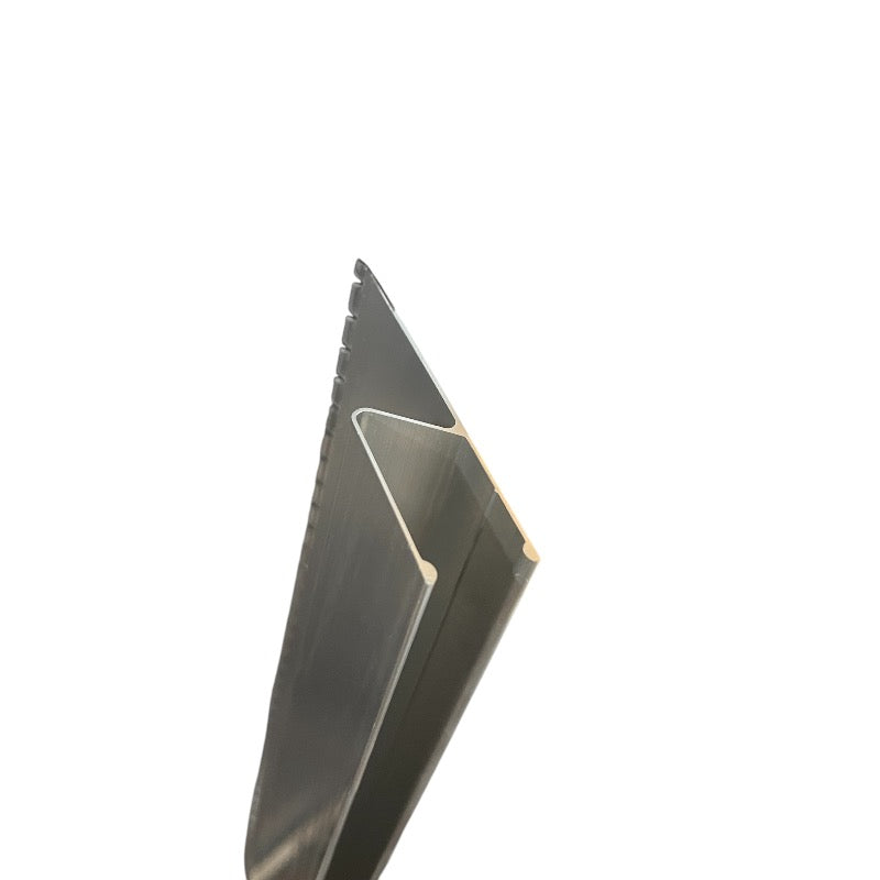 Serrated Feather Edge Turned Spikes Toothed Derby Skimflex Plastering Rendering
