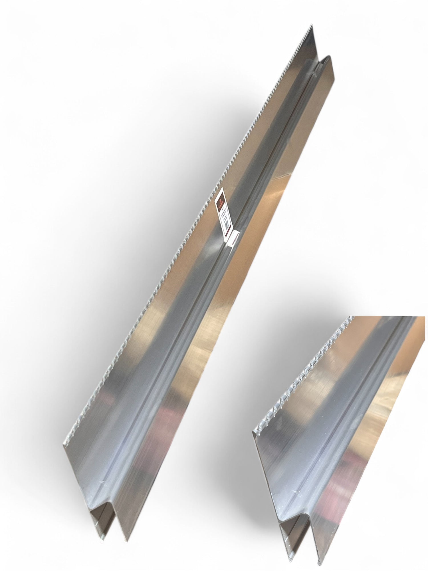 Serrated Feather Edge Turned Spikes Toothed Derby Skimflex Plastering Rendering