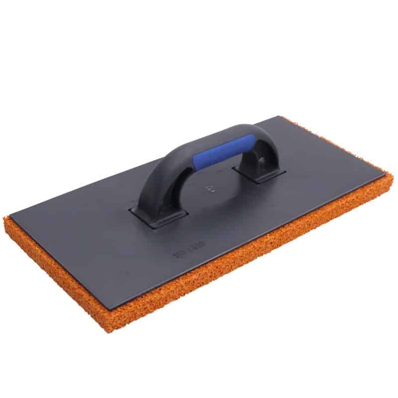 Medium grain plastering float designed for smooth finishing work