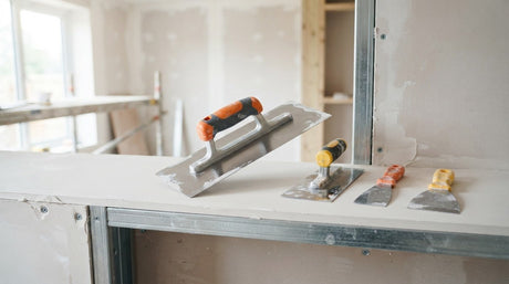 Plasterboard Trowel: What It Does and How to Choose the Right One
