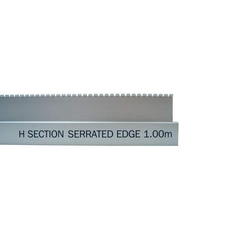 Refina serrated Feather Edge Derby