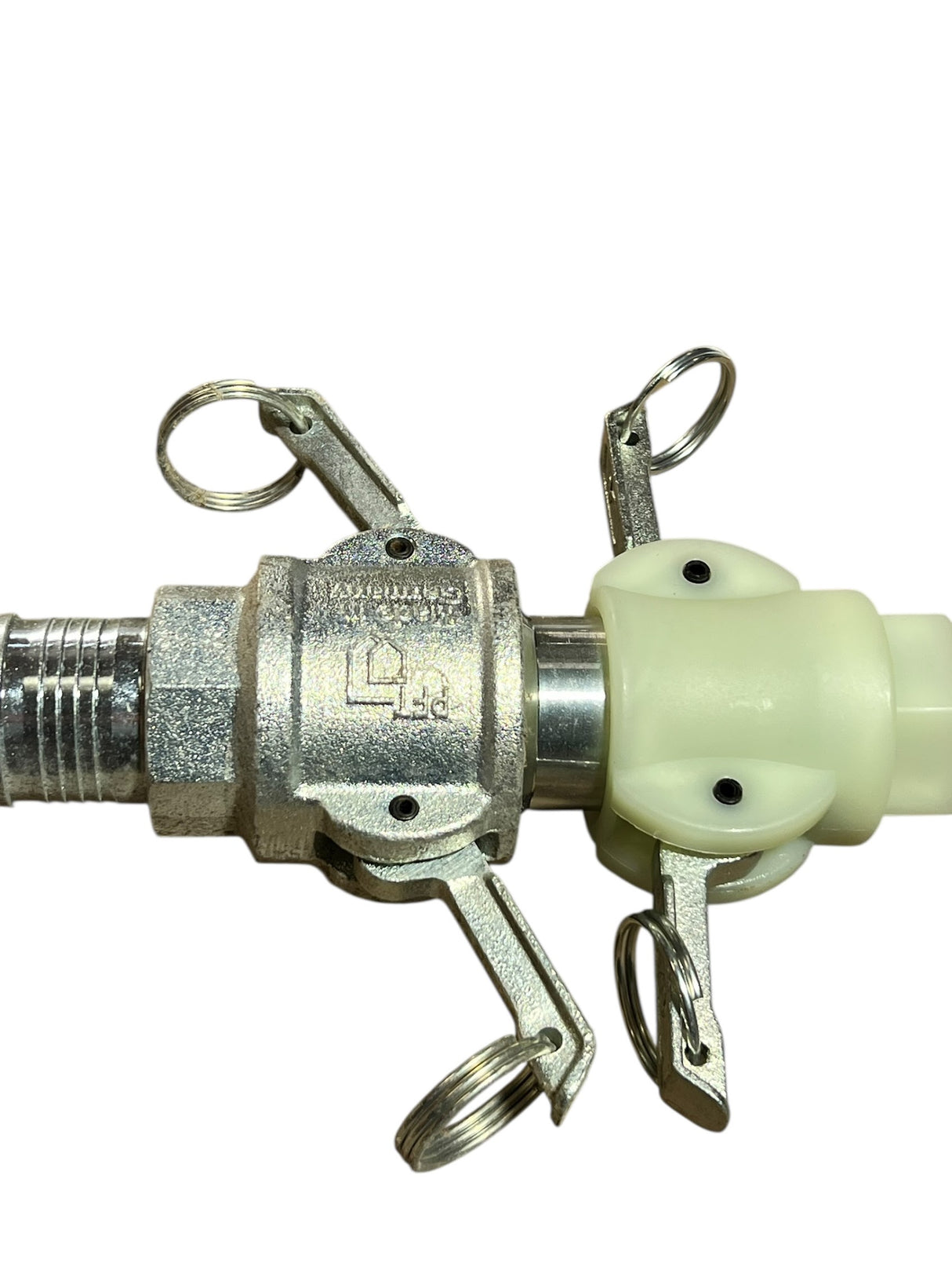 showing a 35-25mm reduction coupling for plastering machine in use